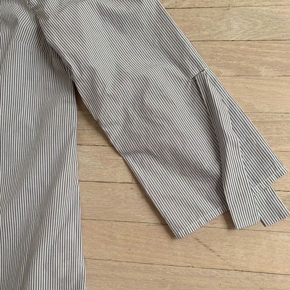 Aritzia Babaton Malik Blouse - Picture 8 of 12